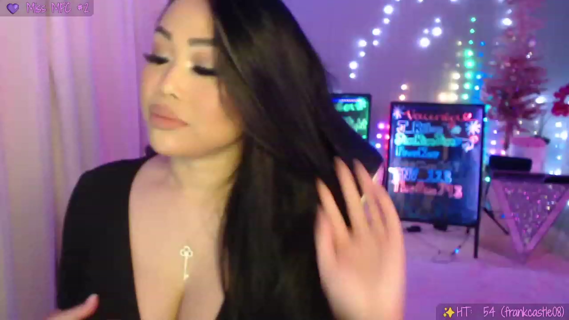 Gallery image thumbnail from SinCityVEE's myfreecams stream on, 12/31/2023, 09:51 image 8 of 20