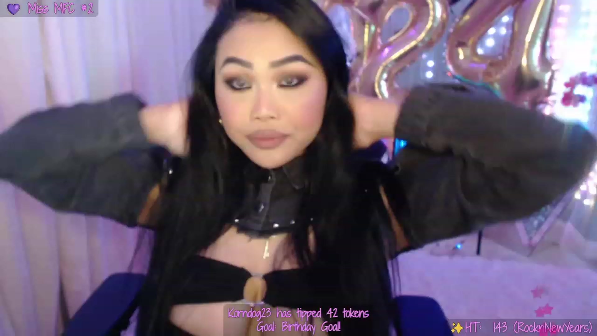 Gallery image thumbnail from SinCityVEE's myfreecams stream on, 01/01/2024, 07:22 image 6 of 20