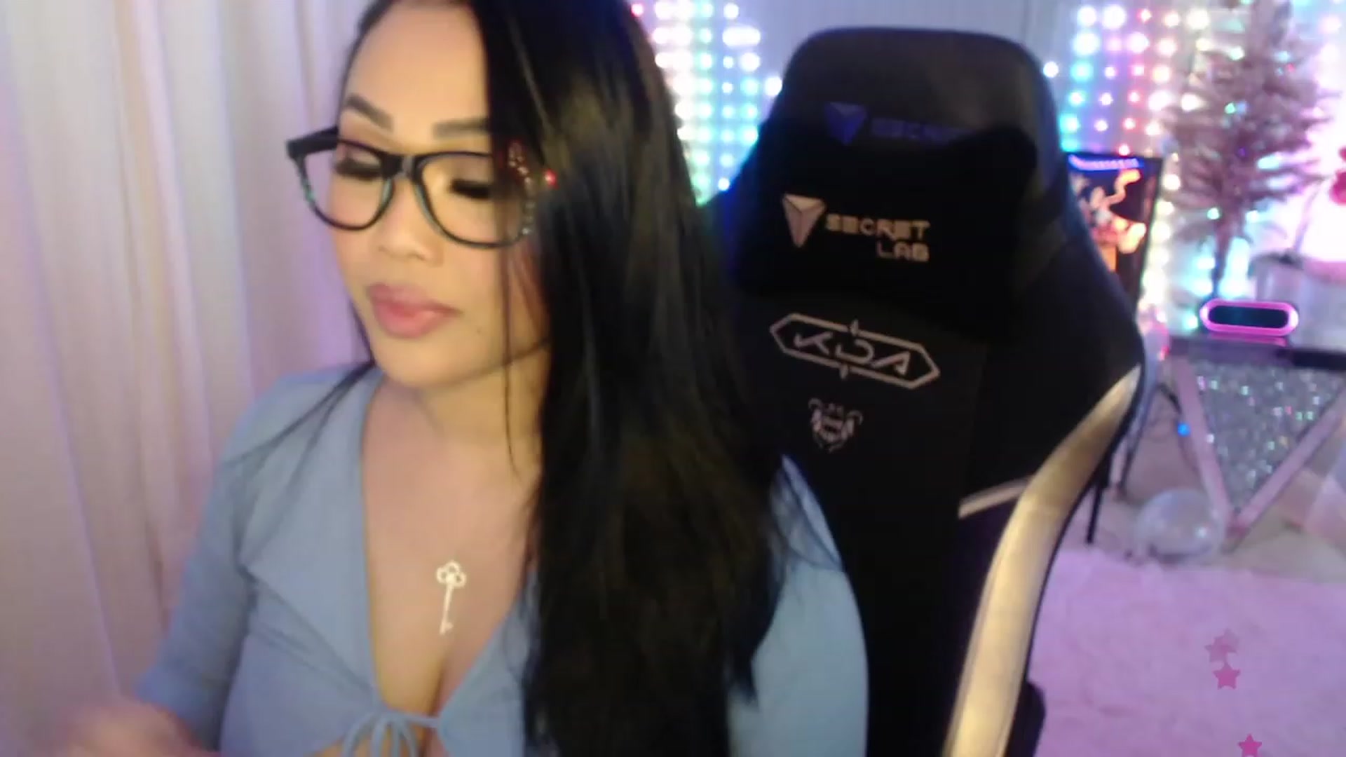 Gallery image thumbnail from SinCityVEE's myfreecams stream on, 01/05/2024, 09:14 image 15 of 20