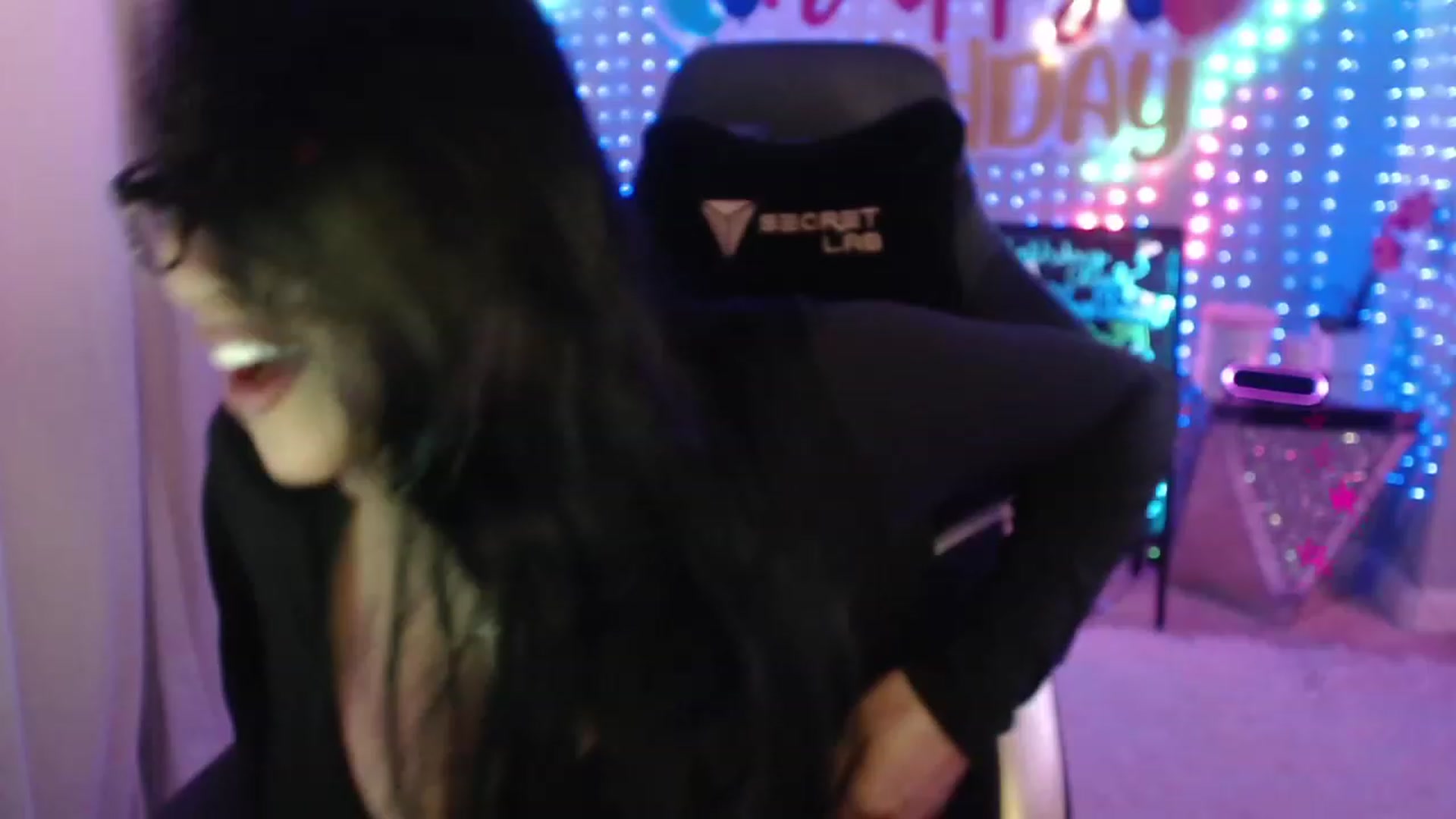 Gallery image thumbnail from SinCityVEE's myfreecams stream on, 01/15/2024, 06:42 image 7 of 20