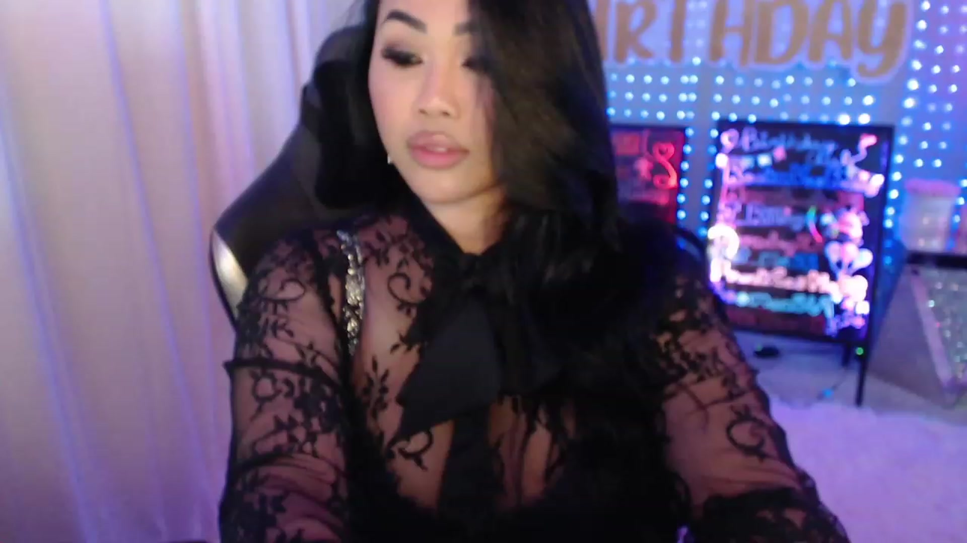 Gallery image thumbnail from SinCityVEE's myfreecams stream on, 01/21/2024, 03:47 image 9 of 20