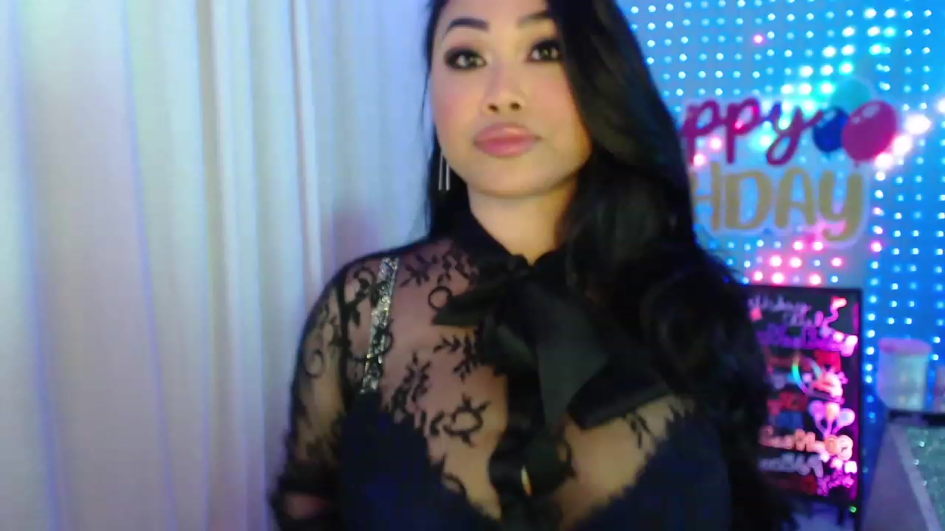 Gallery image thumbnail from SinCityVEE's myfreecams stream on, 01/21/2024, 03:47 image 20 of 20