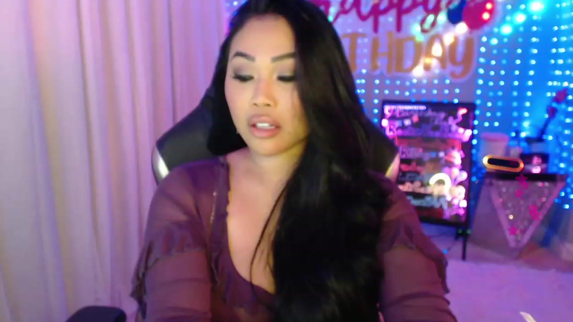 Gallery image thumbnail from SinCityVEE's myfreecams stream on, 01/27/2024, 07:36 image 20 of 20