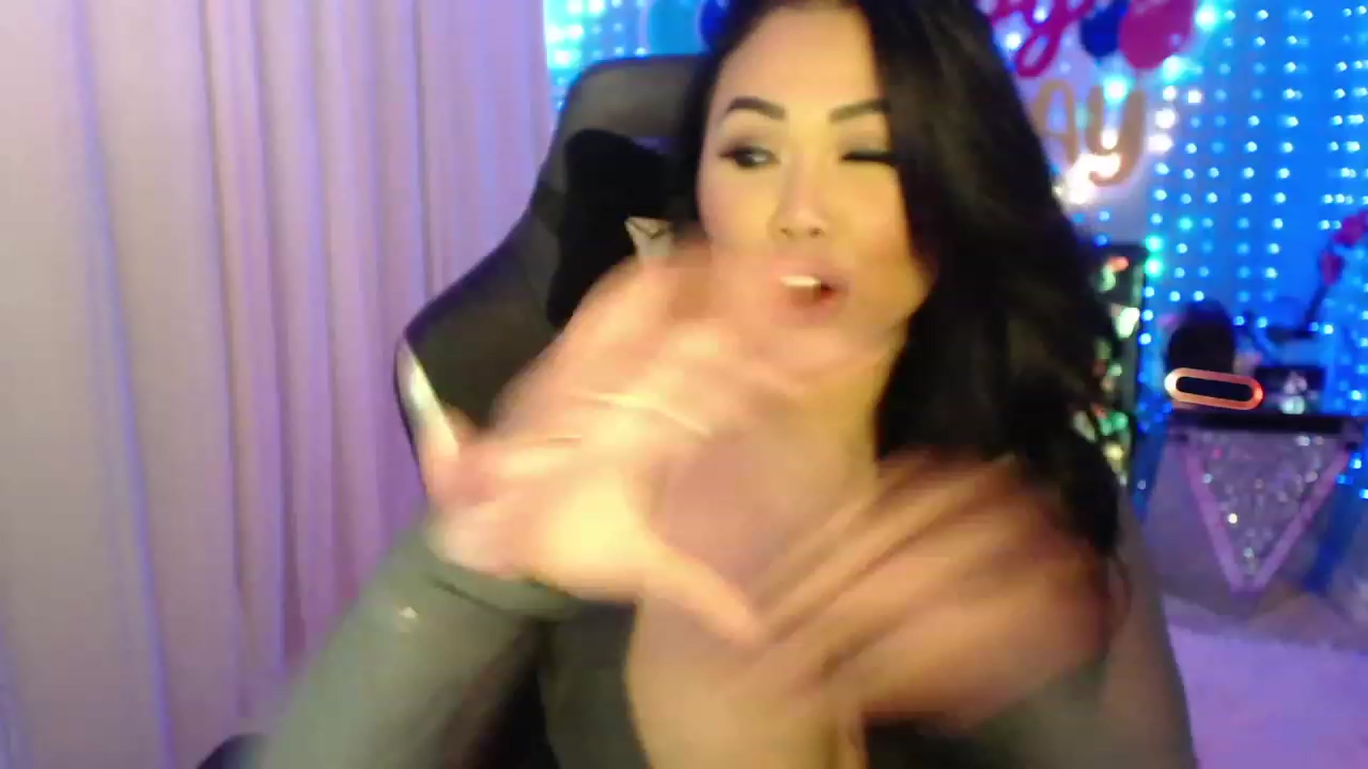 Gallery image thumbnail from SinCityVEE's myfreecams stream on, 01/28/2024, 11:57 image 4 of 20