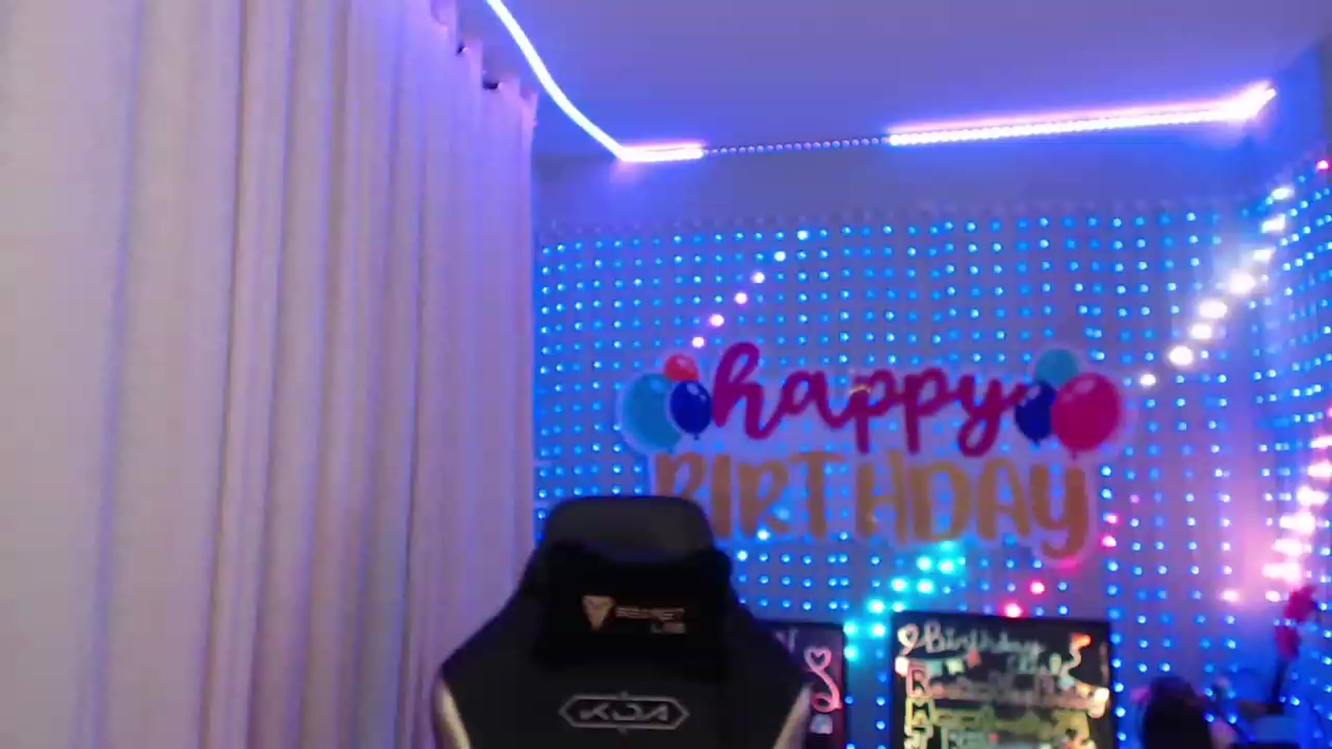 Gallery image thumbnail from SinCityVEE's myfreecams stream on, 01/28/2024, 11:57 image 5 of 20