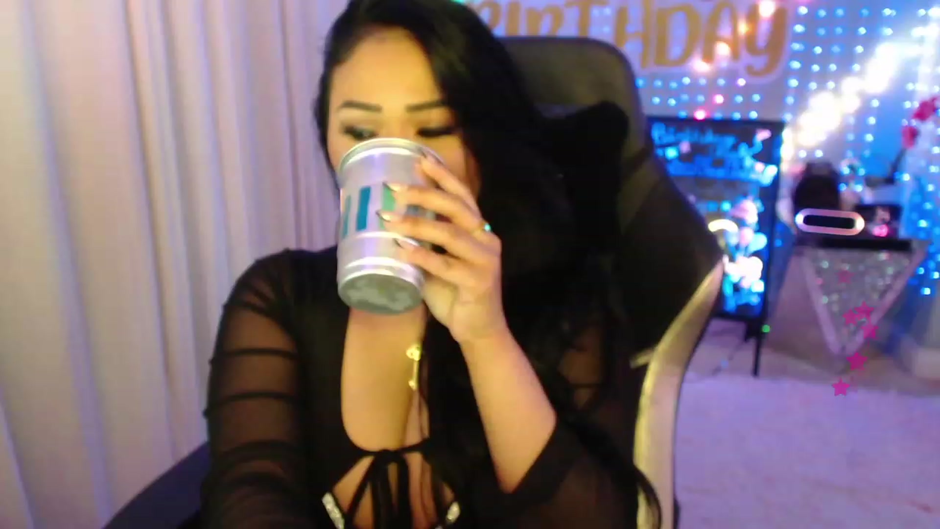 Gallery image thumbnail from SinCityVEE's myfreecams stream on, 01/29/2024, 07:27 image 19 of 20