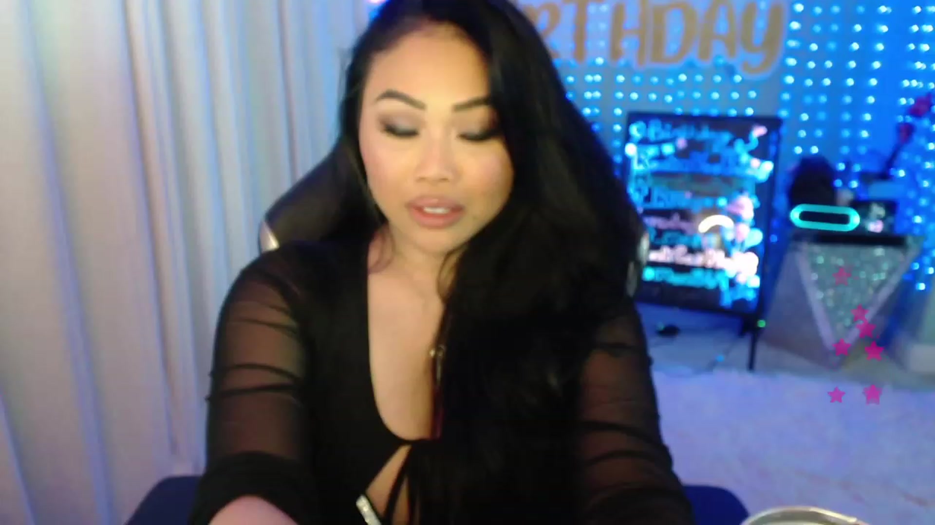 Gallery image thumbnail from SinCityVEE's myfreecams stream on, 01/29/2024, 07:27 image 20 of 20
