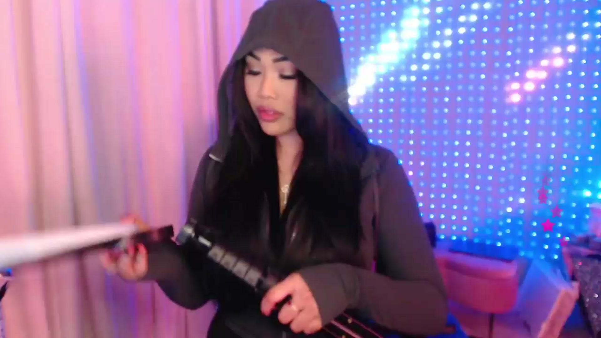 Gallery image thumbnail from SinCityVEE's myfreecams stream on, 03/24/2024, 05:30 image 3 of 20