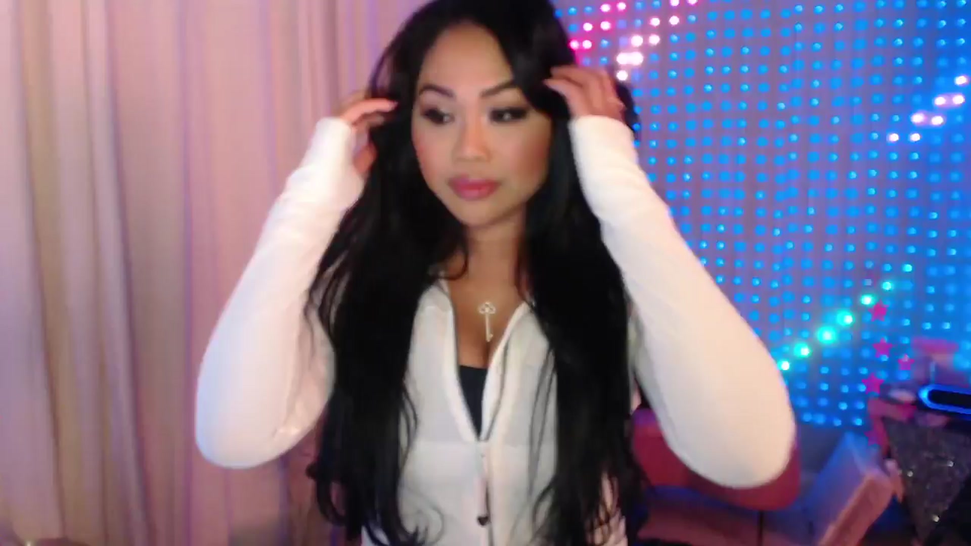 Gallery image thumbnail from SinCityVEE's myfreecams stream on, 04/05/2024, 06:09 image 7 of 20