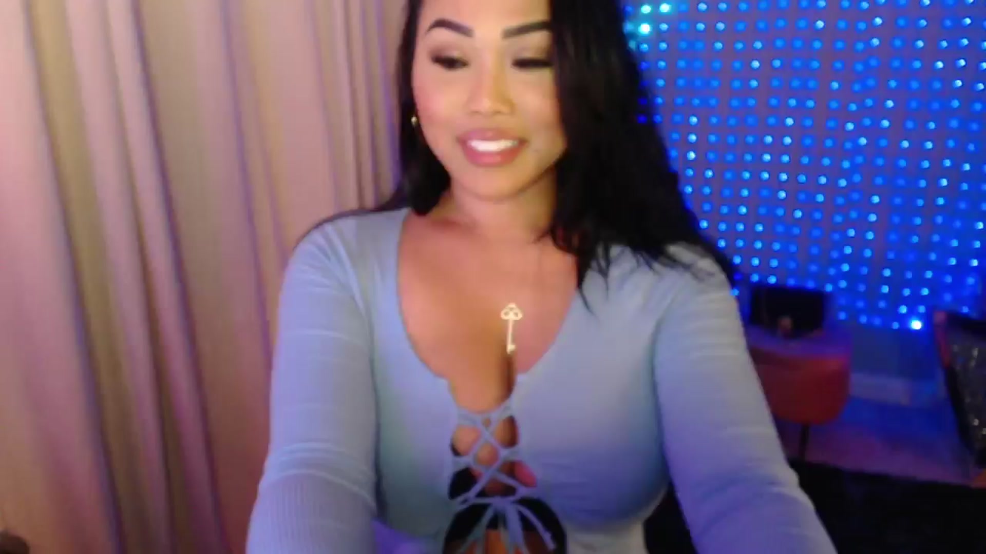 Gallery image thumbnail from SinCityVEE's myfreecams stream on, 04/10/2024, 04:19 image 6 of 20