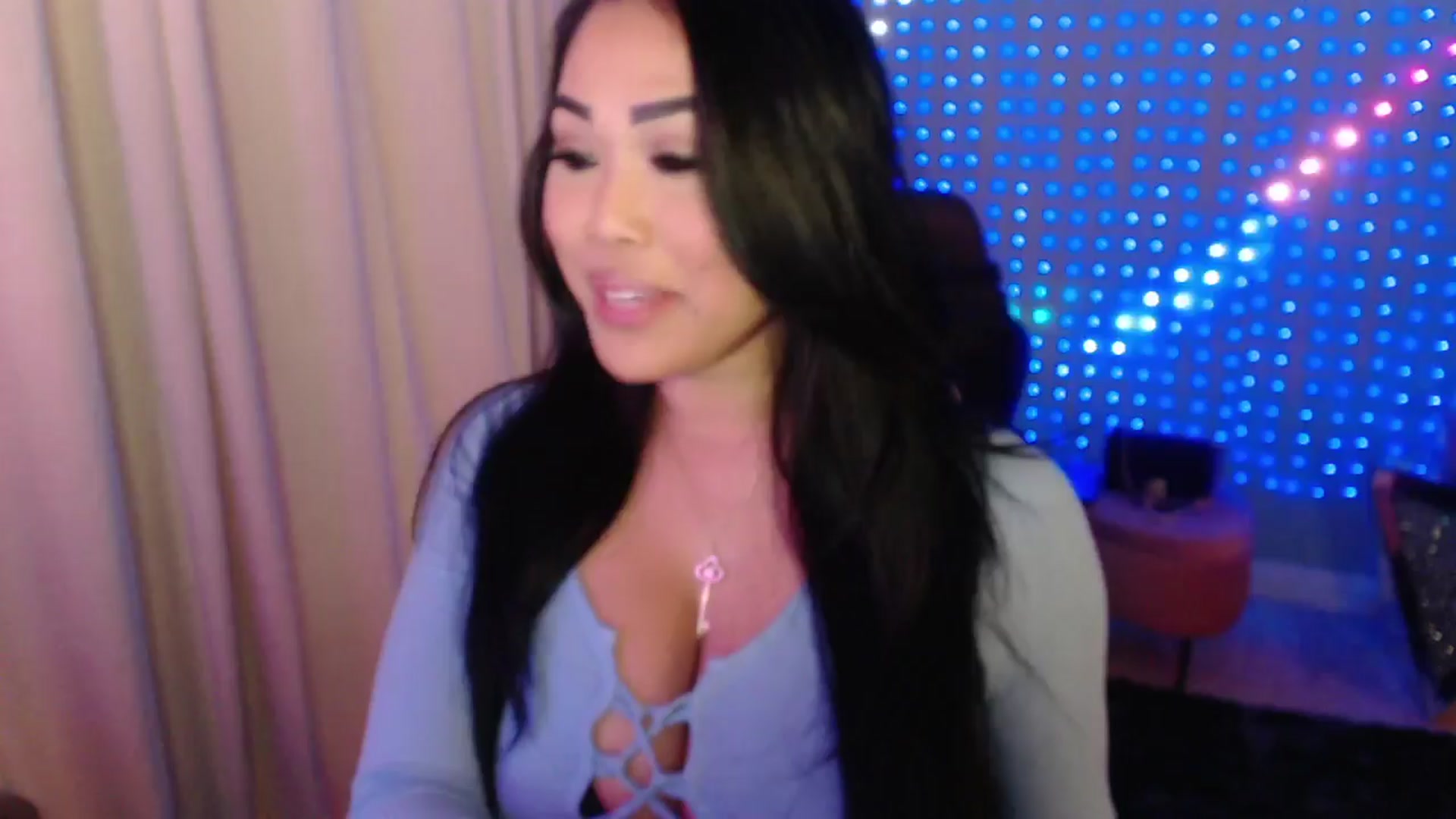 Gallery image thumbnail from SinCityVEE's myfreecams stream on, 04/10/2024, 04:19 image 9 of 20