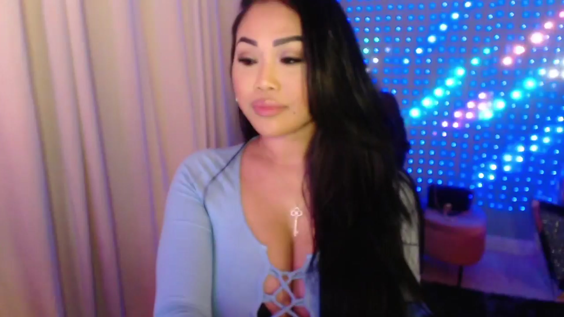 Gallery image thumbnail from SinCityVEE's myfreecams stream on, 04/10/2024, 06:03 image 1 of 20