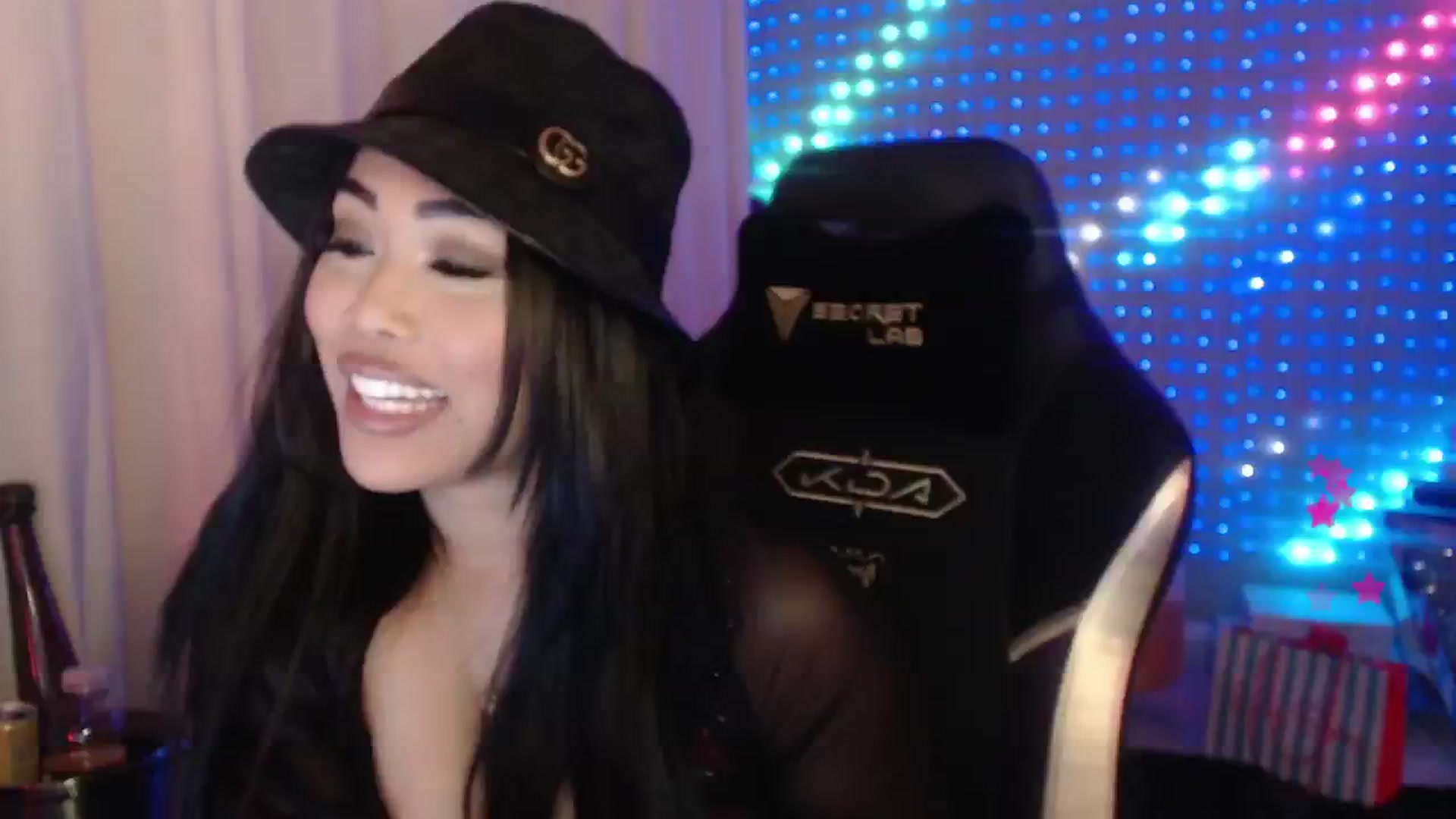Gallery image thumbnail from SinCityVEE's myfreecams stream on, 04/27/2024, 06:02 image 6 of 20