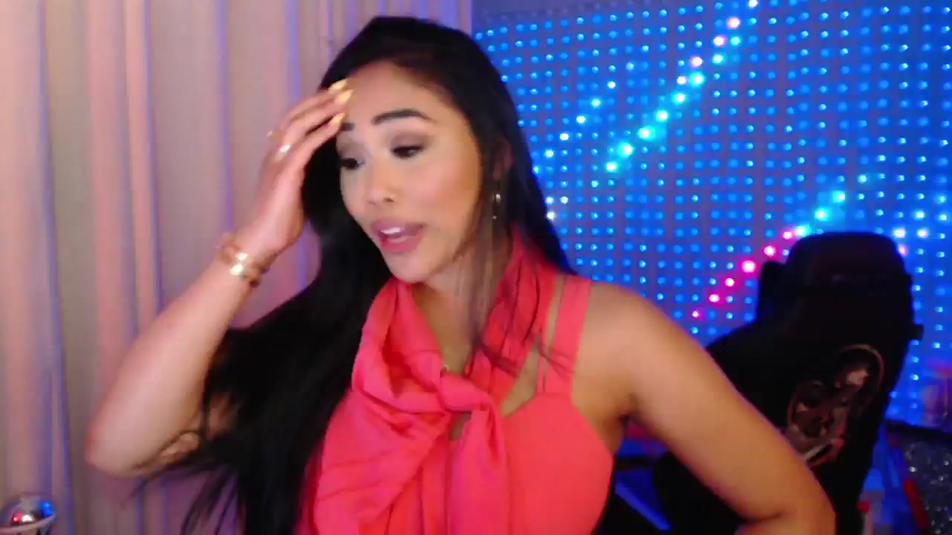 Gallery image thumbnail from SinCityVEE's myfreecams stream on, 05/04/2024, 08:20 image 13 of 20