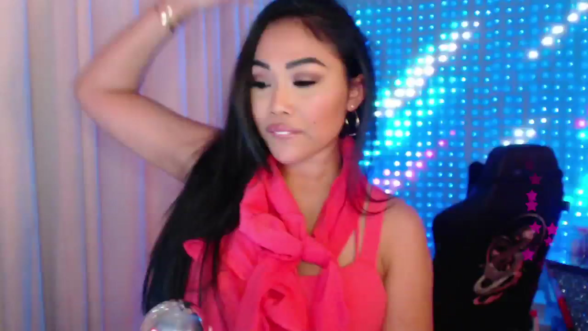 Gallery image thumbnail from SinCityVEE's myfreecams stream on, 05/04/2024, 08:20 image 12 of 20