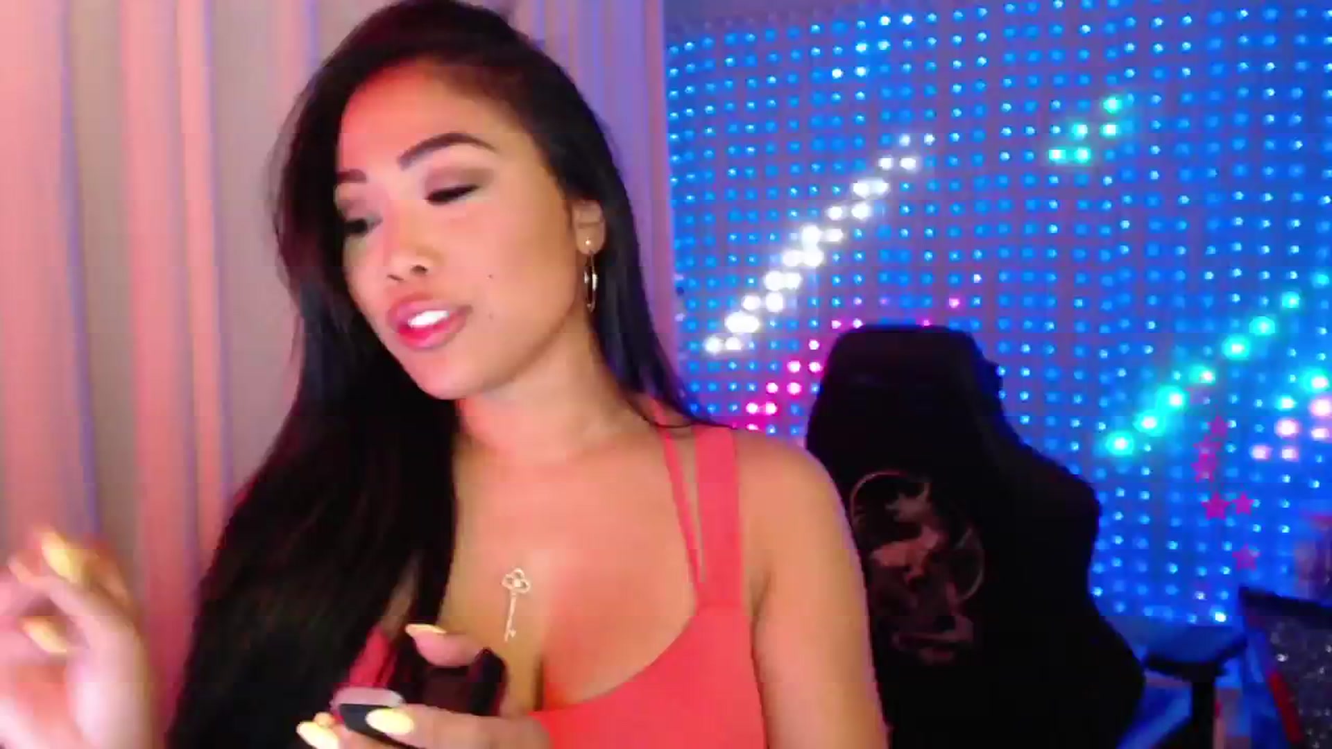 Gallery image thumbnail from SinCityVEE's myfreecams stream on, 05/04/2024, 08:40 image 4 of 20