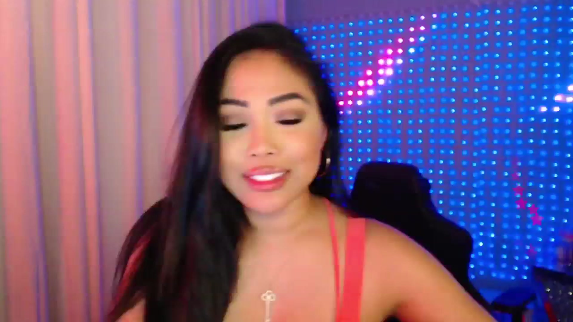 Gallery image thumbnail from SinCityVEE's myfreecams stream on, 05/04/2024, 08:40 image 8 of 20
