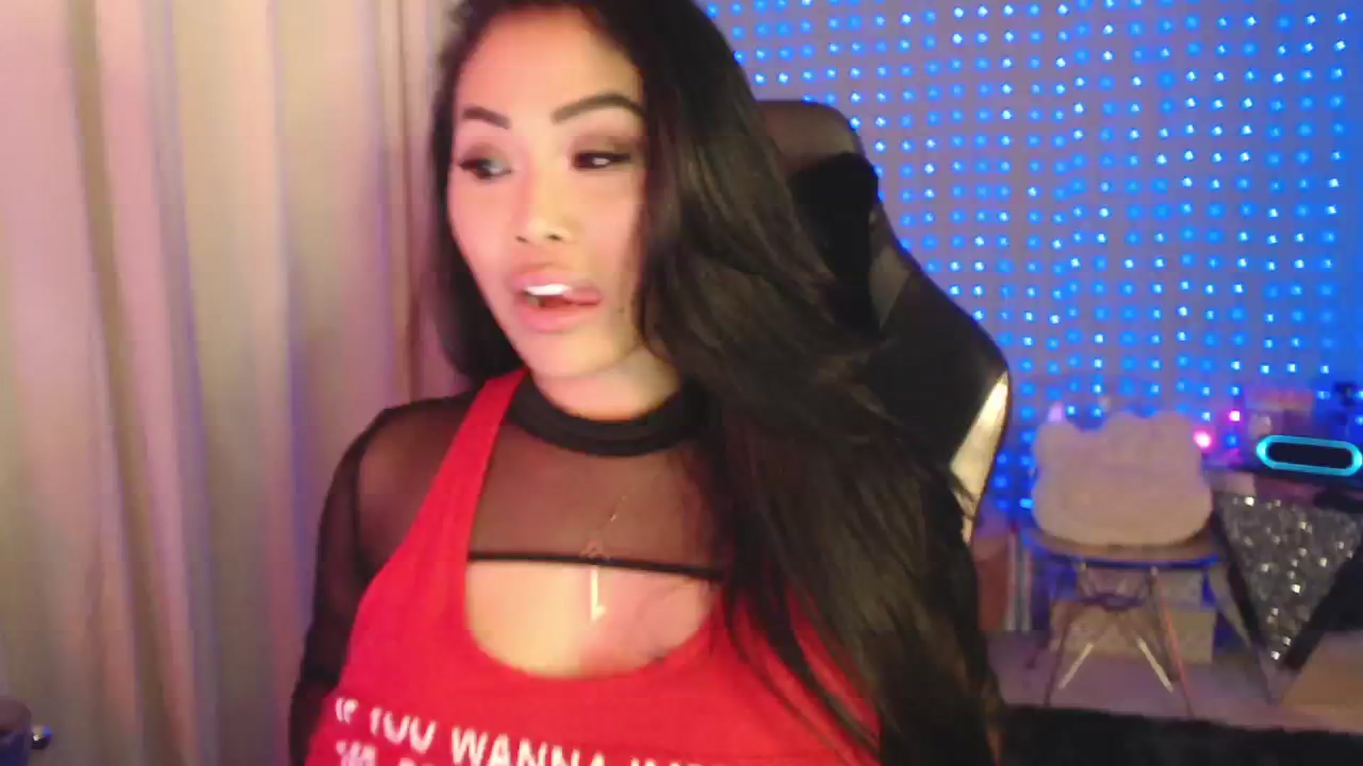 Gallery image thumbnail from SinCityVEE's myfreecams stream on, 05/13/2024, 07:05 image 17 of 20