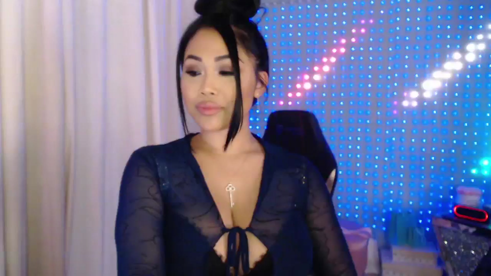 Gallery image thumbnail from SinCityVEE's myfreecams stream on, 06/02/2024, 10:08 image 5 of 20