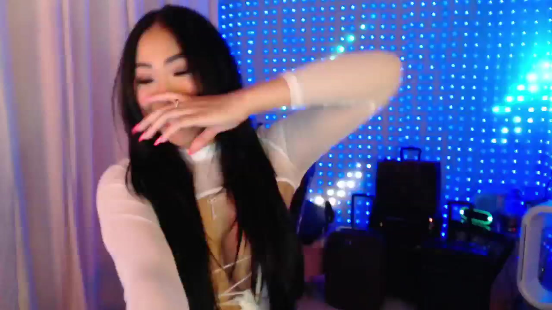 Gallery image thumbnail from SinCityVEE's myfreecams stream on, 07/21/2024, 08:57 image 4 of 20
