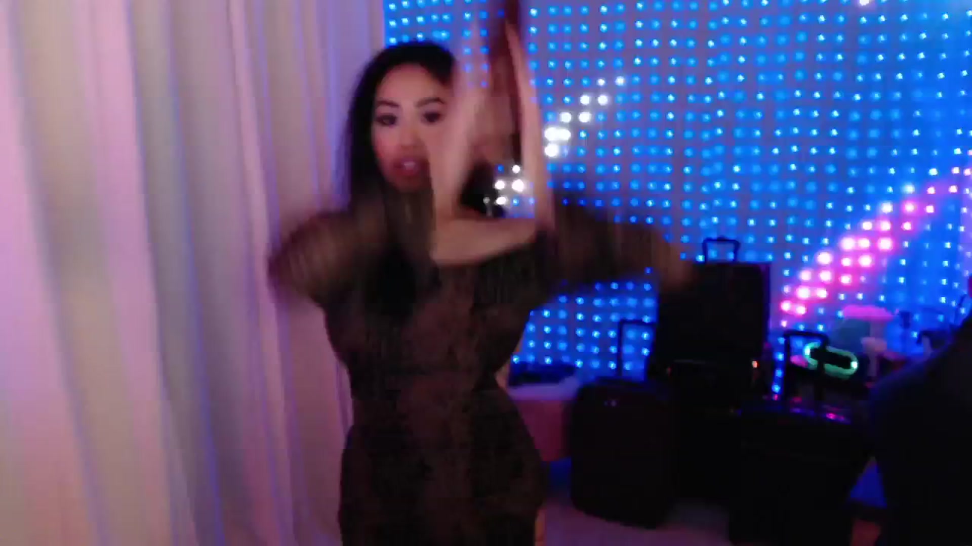 Gallery image thumbnail from SinCityVEE's myfreecams stream on, 07/30/2024, 08:57 image 10 of 20