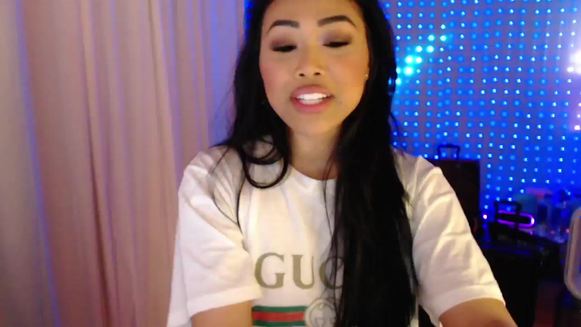 Gallery image thumbnail from SinCityVEE's myfreecams stream on, 08/03/2024, 09:57 image 8 of 20