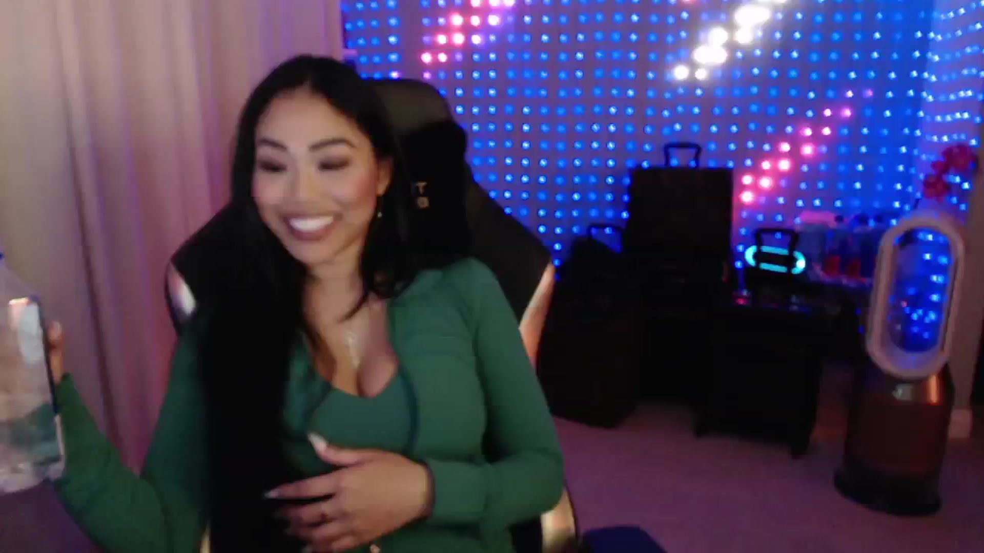 Gallery image thumbnail from SinCityVEE's myfreecams stream on, 08/05/2024, 06:04 image 5 of 20