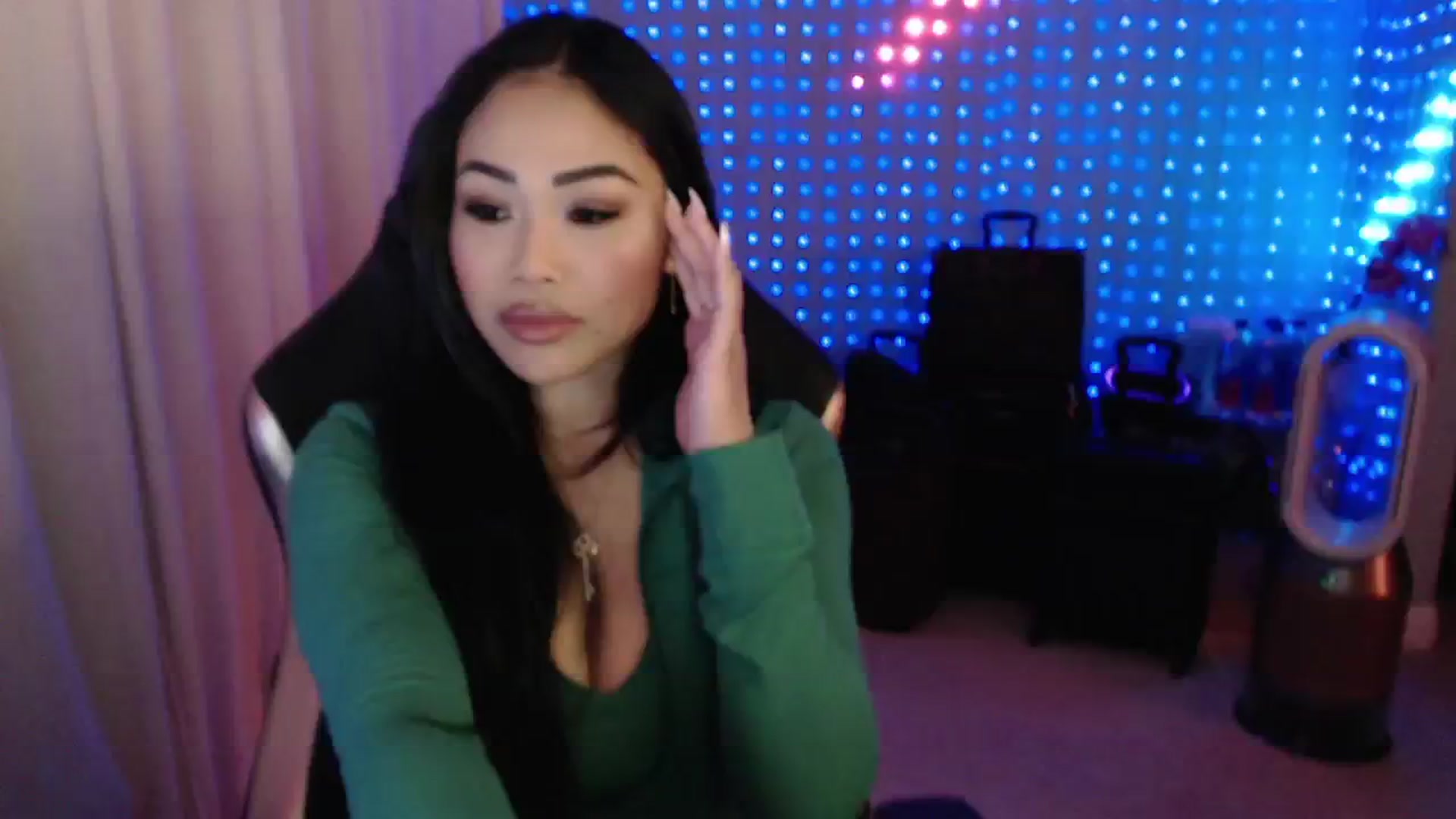 Gallery image thumbnail from SinCityVEE's myfreecams stream on, 08/05/2024, 06:04 image 4 of 20