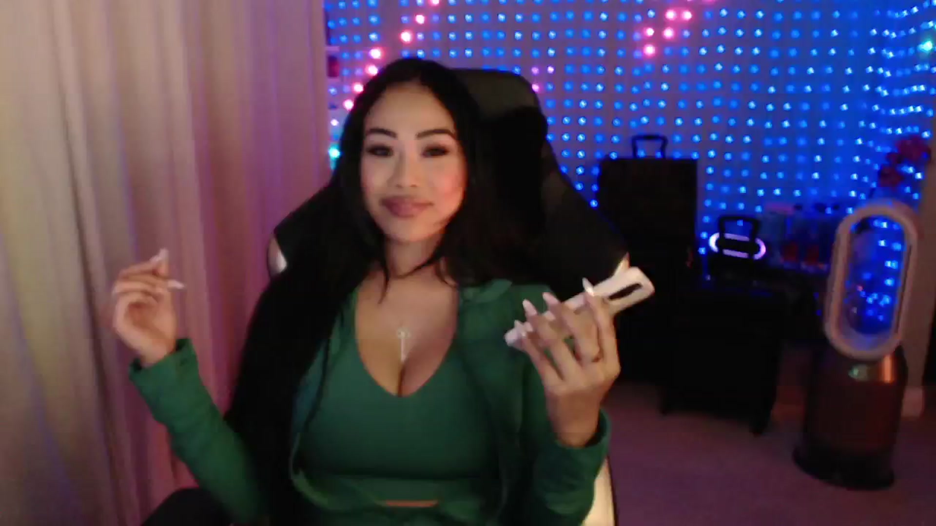 Gallery image thumbnail from SinCityVEE's myfreecams stream on, 08/05/2024, 06:04 image 8 of 20