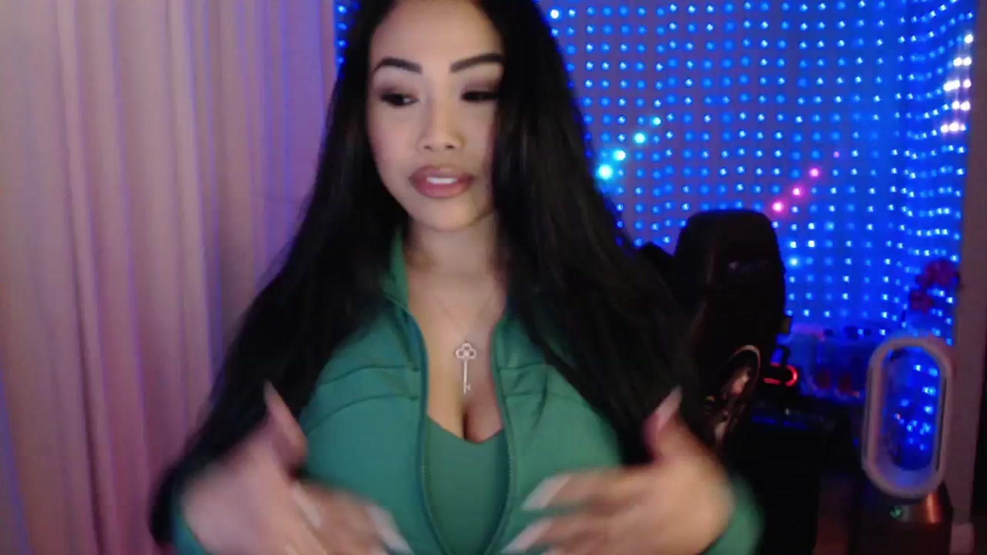 Gallery image thumbnail from SinCityVEE's myfreecams stream on, 08/05/2024, 06:04 image 20 of 20