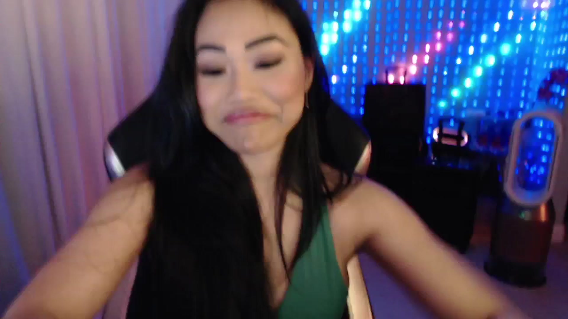 Gallery image thumbnail from SinCityVEE's myfreecams stream on, 08/05/2024, 07:46 image 14 of 20