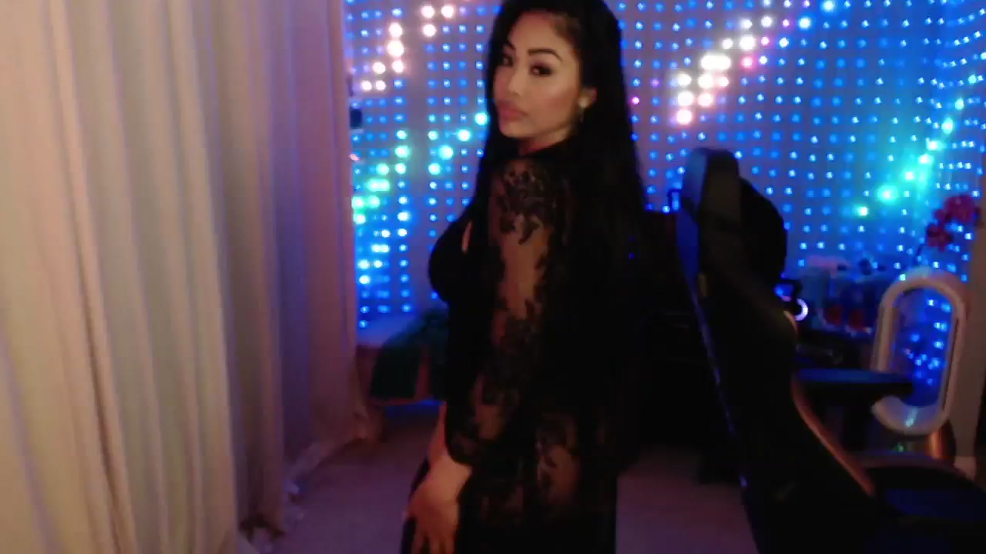 Gallery image thumbnail from SinCityVEE's myfreecams stream on, 08/05/2024, 10:16 image 14 of 20