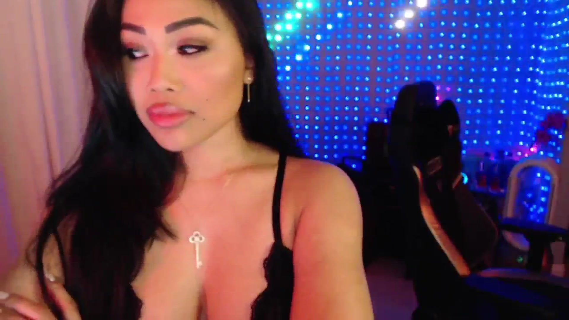 Gallery image thumbnail from SinCityVEE's myfreecams stream on, 08/05/2024, 10:37 image 17 of 20