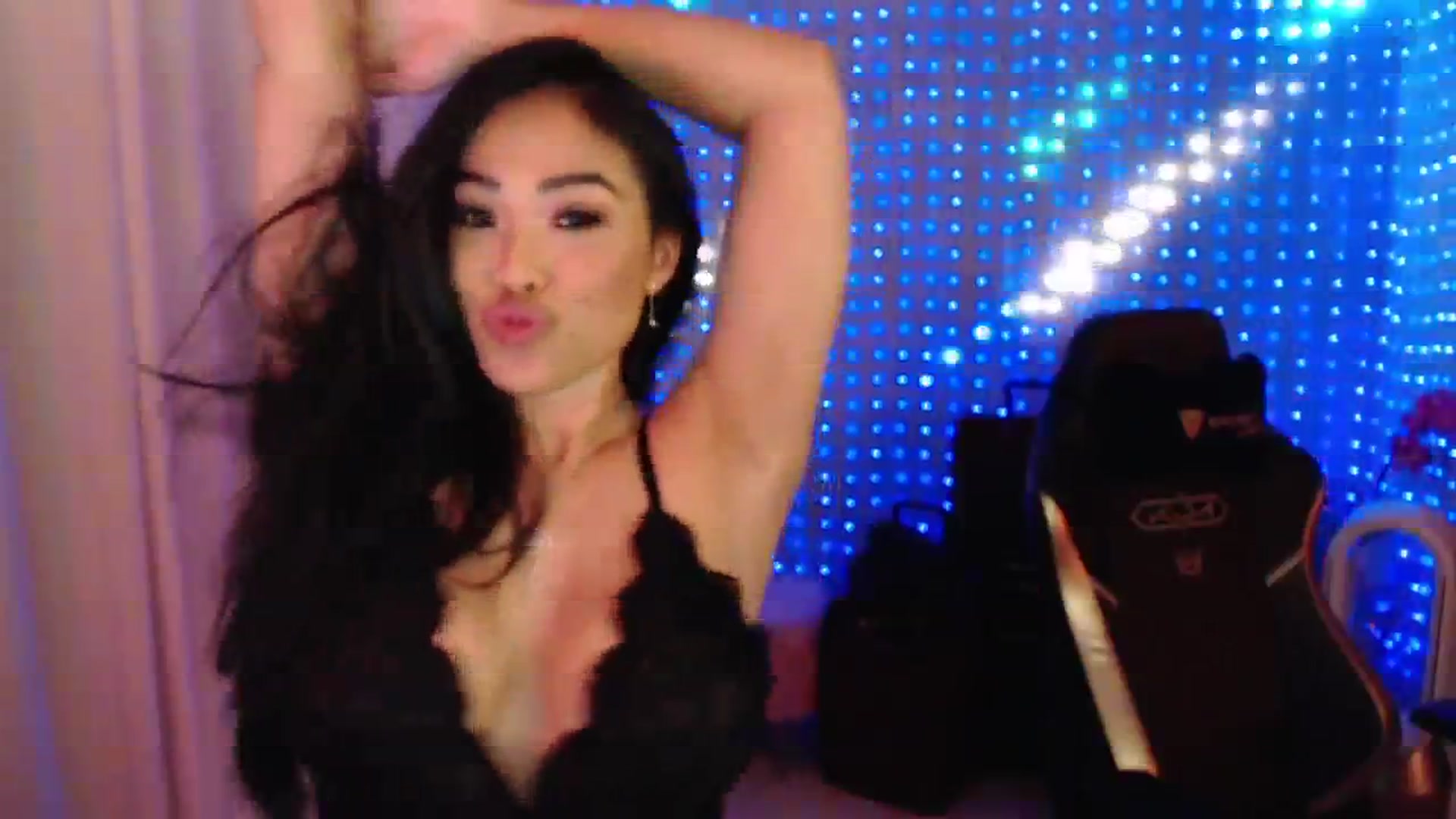 Gallery image thumbnail from SinCityVEE's myfreecams stream on, 08/05/2024, 11:12 image 18 of 20