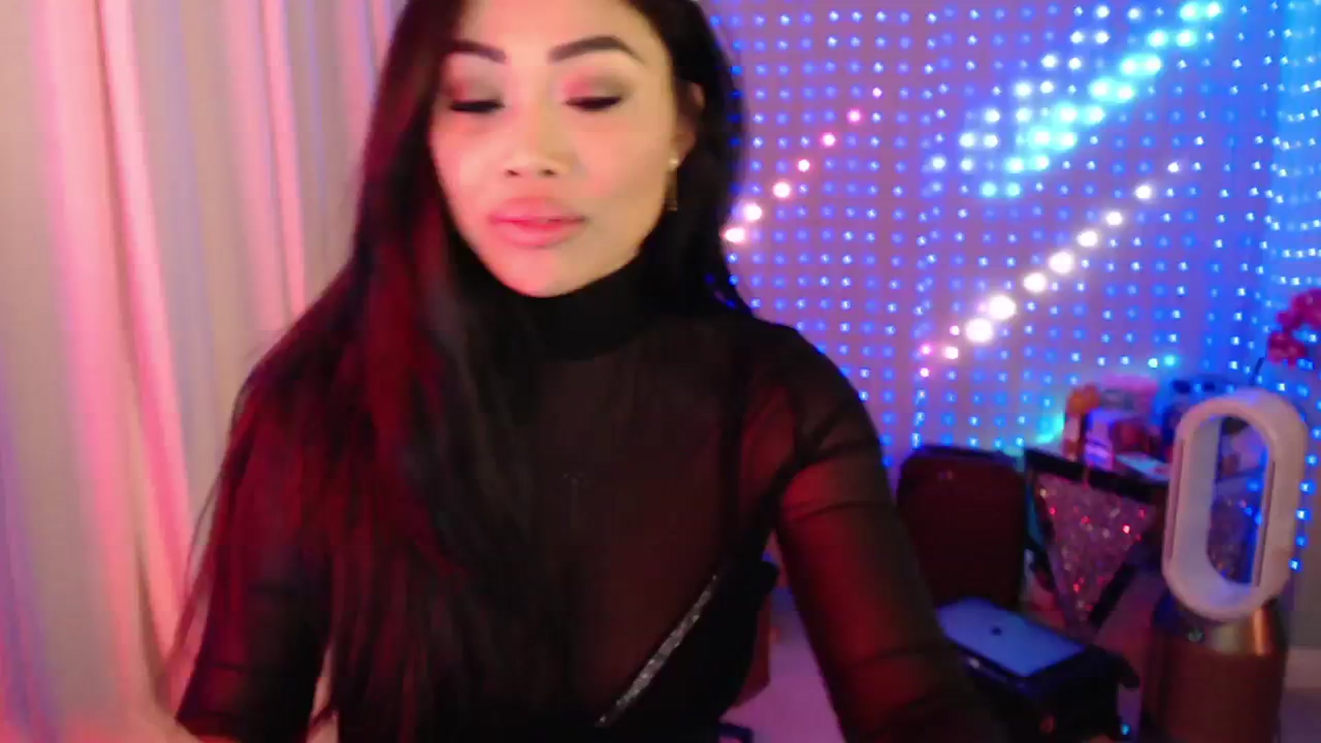 Gallery image thumbnail from SinCityVEE's myfreecams stream on, 08/24/2024, 14:55 image 11 of 20