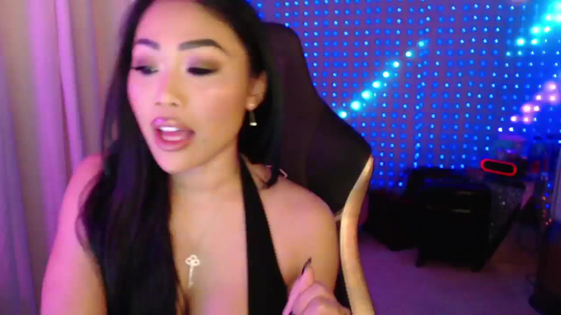 Gallery image thumbnail from SinCityVEE's myfreecams stream on, 09/01/2024, 08:55 image 4 of 20