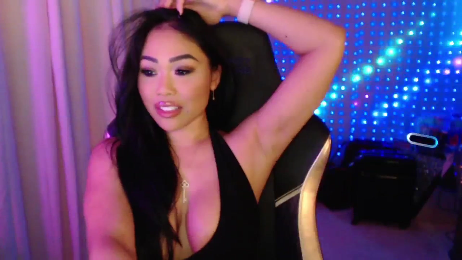 Gallery image thumbnail from SinCityVEE's myfreecams stream on, 09/01/2024, 08:55 image 14 of 20
