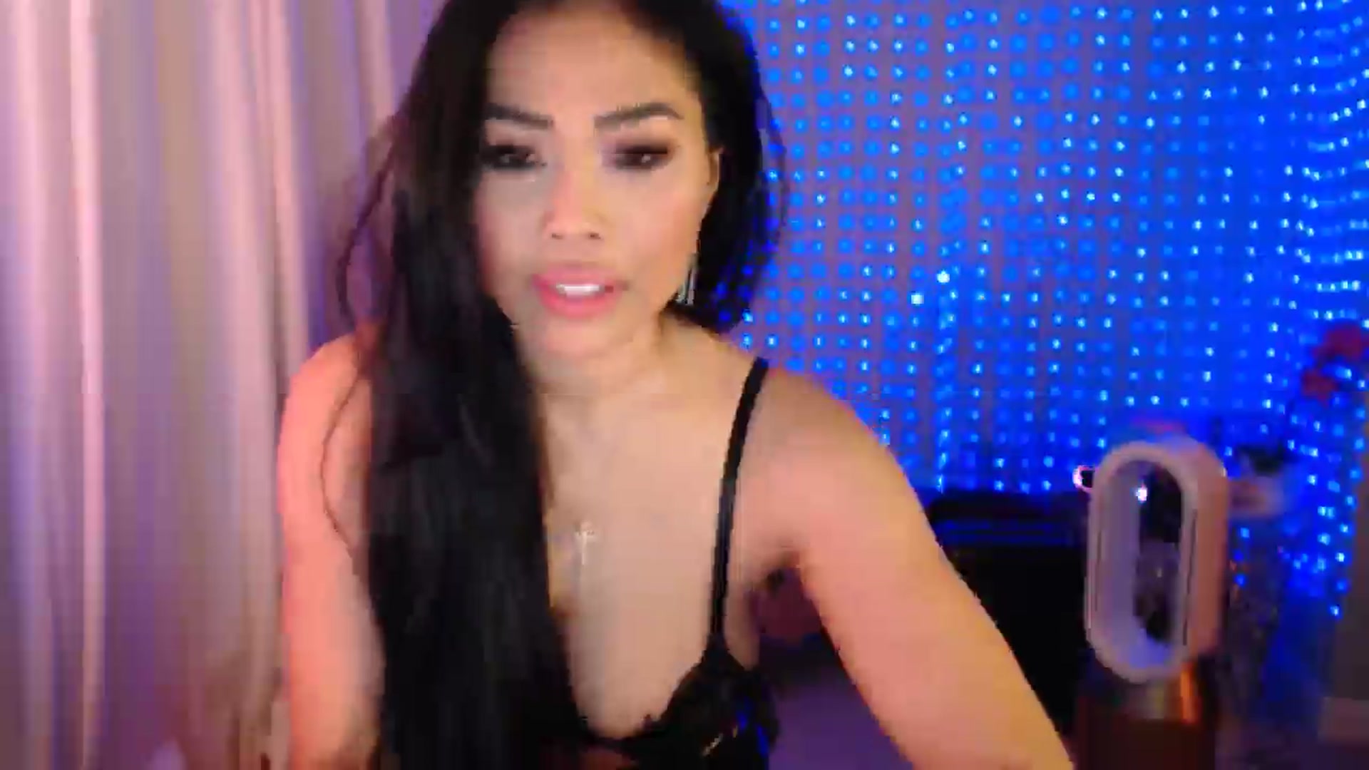 Gallery image thumbnail from SinCityVEE's myfreecams stream on, 09/07/2024, 08:00 image 16 of 20
