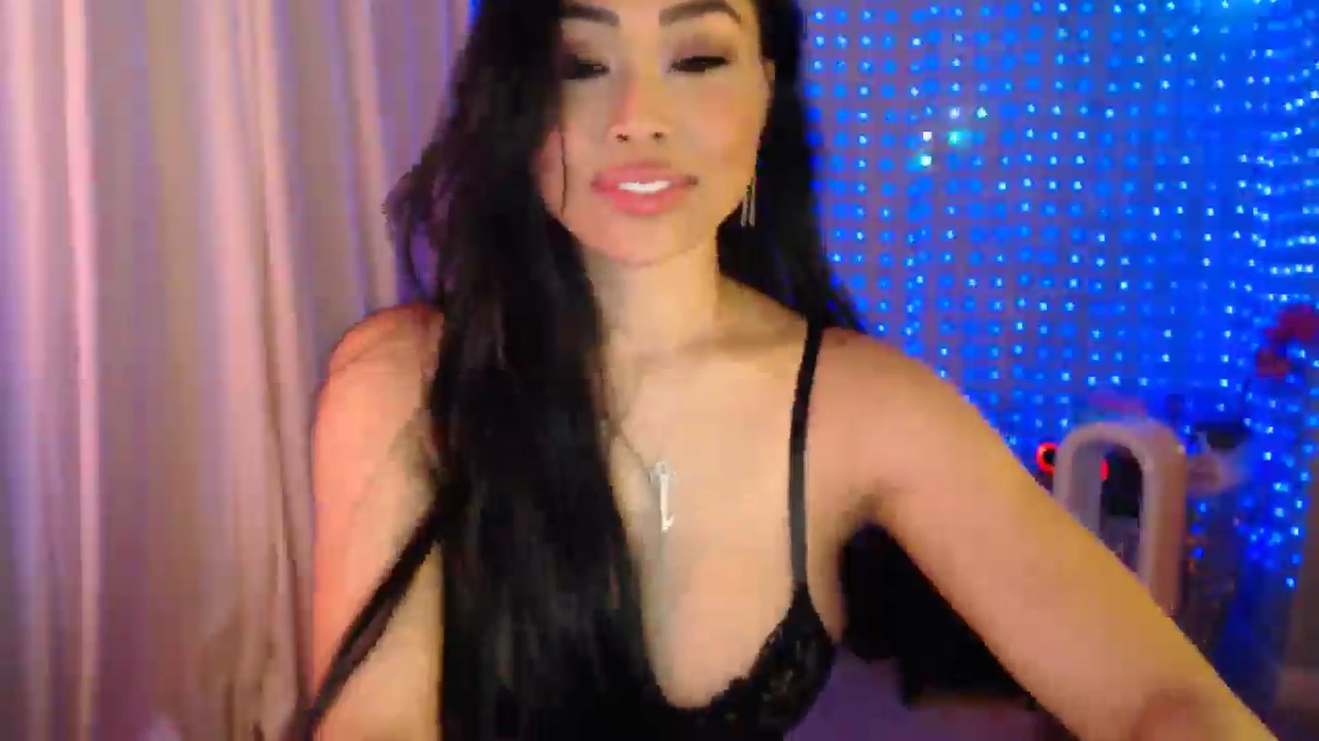 Gallery image thumbnail from SinCityVEE's myfreecams stream on, 09/07/2024, 08:00 image 12 of 20