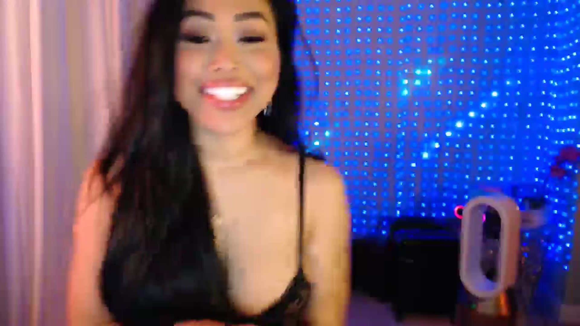 Gallery image thumbnail from SinCityVEE's myfreecams stream on, 09/07/2024, 08:00 image 20 of 20