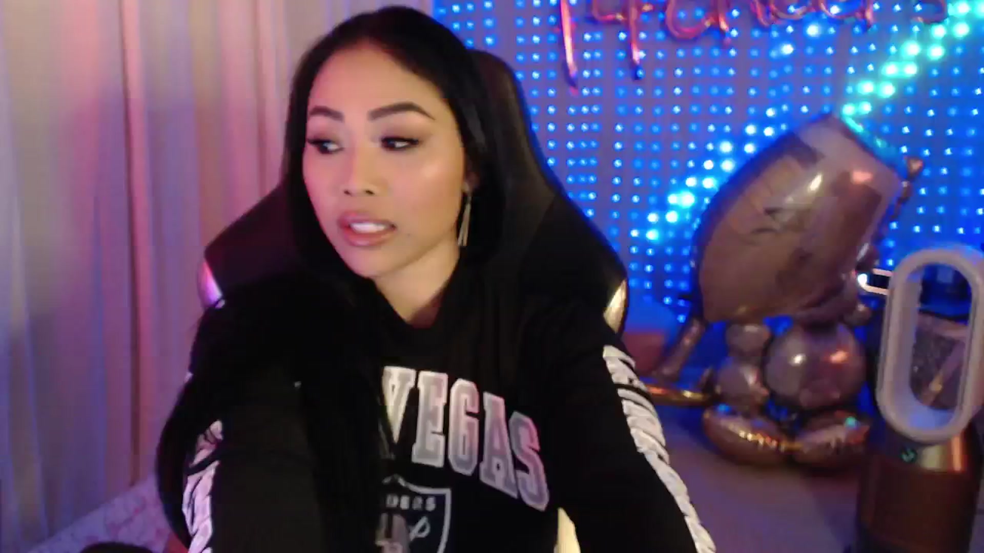 Gallery image thumbnail from SinCityVEE's myfreecams stream on, 09/10/2024, 06:27 image 1 of 20