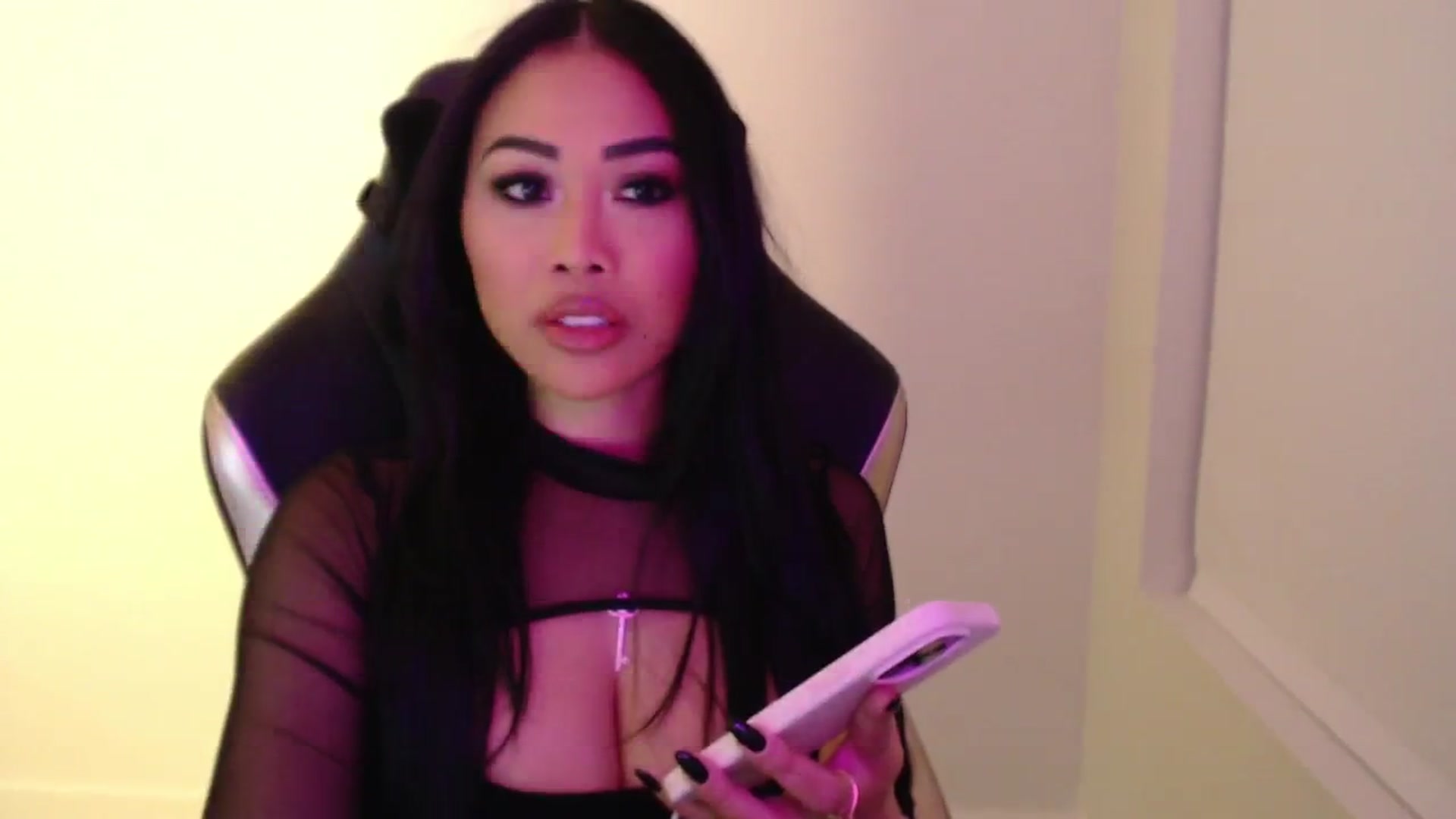Gallery image thumbnail from SinCityVEE's myfreecams stream on, 09/14/2024, 09:19 image 2 of 20