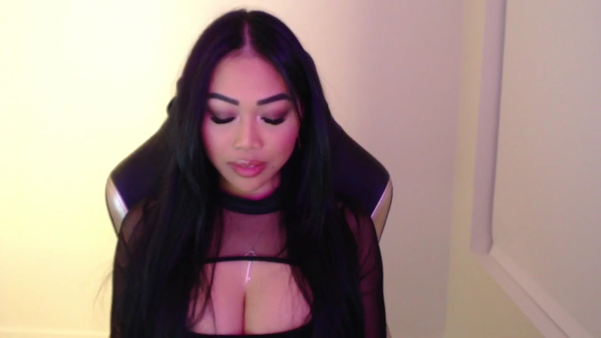 Gallery image thumbnail from SinCityVEE's myfreecams stream on, 09/14/2024, 09:19 image 4 of 20
