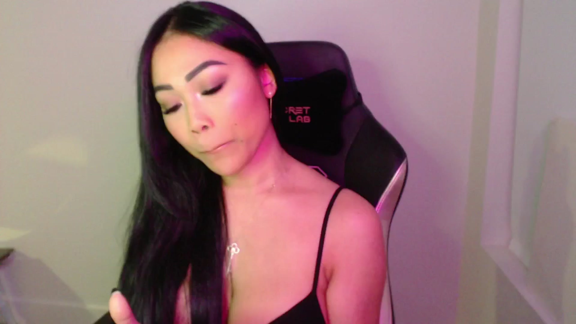 Gallery image thumbnail from SinCityVEE's myfreecams stream on, 09/18/2024, 07:58 image 5 of 20
