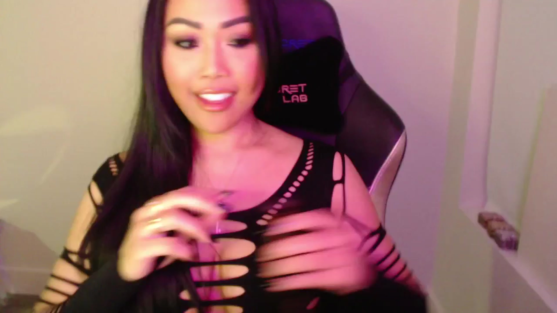 Gallery image thumbnail from SinCityVEE's myfreecams stream on, 09/20/2024, 07:21 image 4 of 20