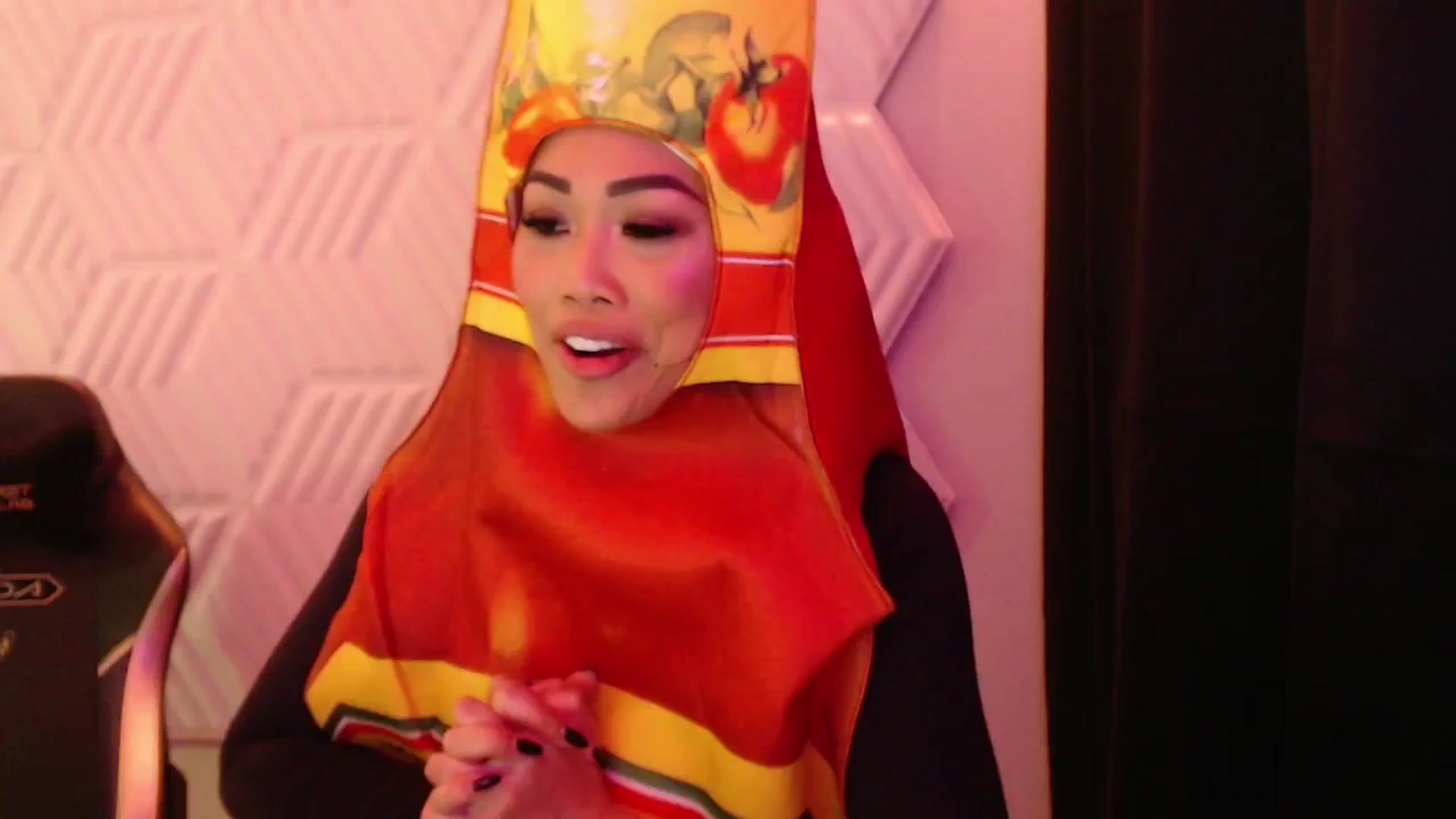 Gallery image thumbnail from SinCityVEE's myfreecams stream on, 09/27/2024, 09:41 image 13 of 20