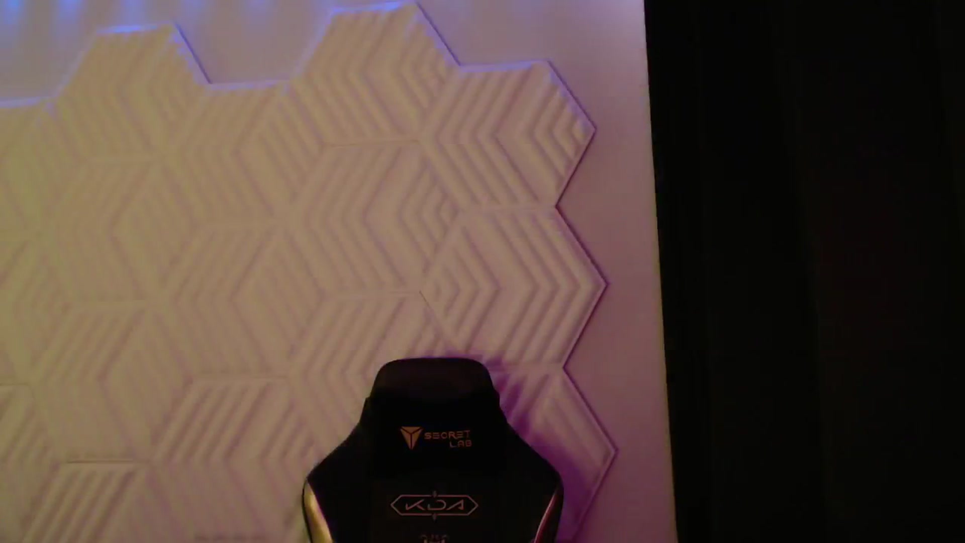 Gallery image thumbnail from SinCityVEE's myfreecams stream on, 09/29/2024, 06:45 image 14 of 20