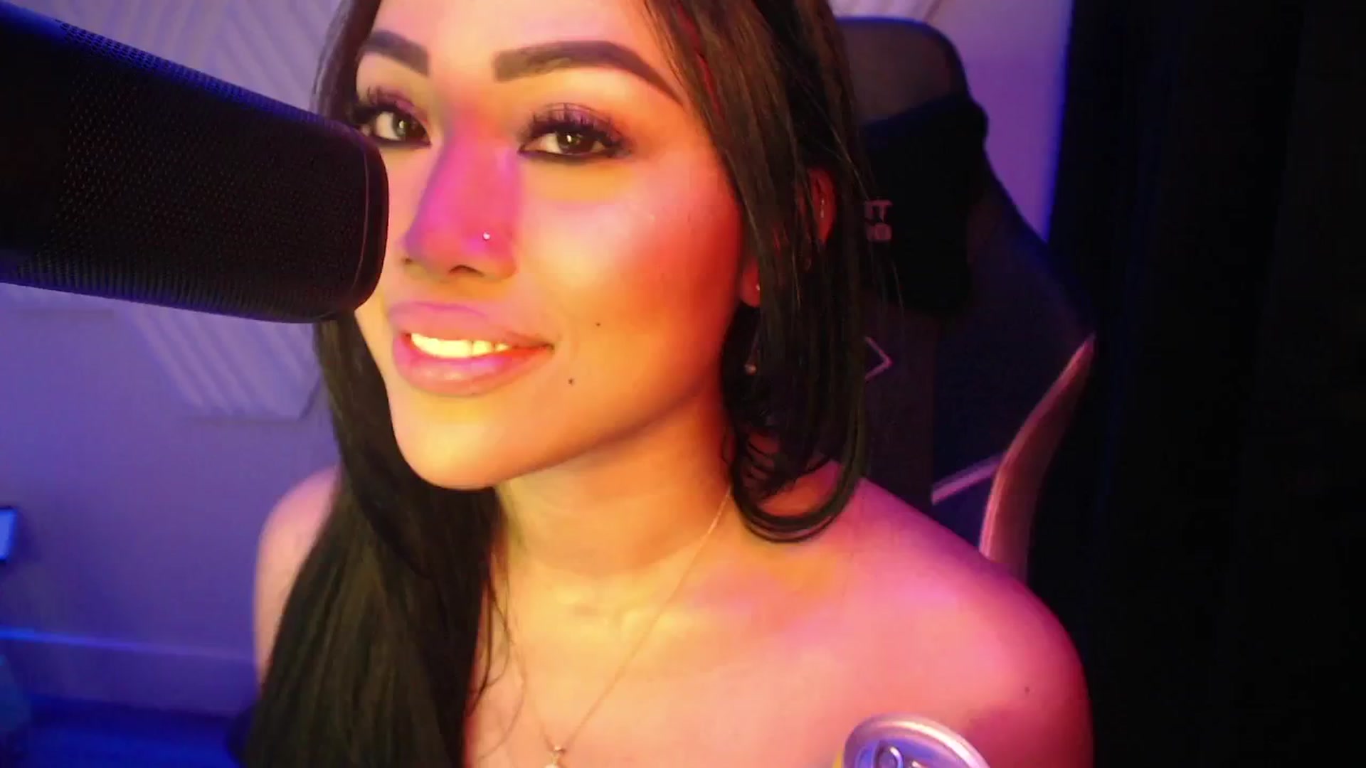 Gallery image thumbnail from SinCityVEE's myfreecams stream on, 10/27/2024, 11:37 image 7 of 20
