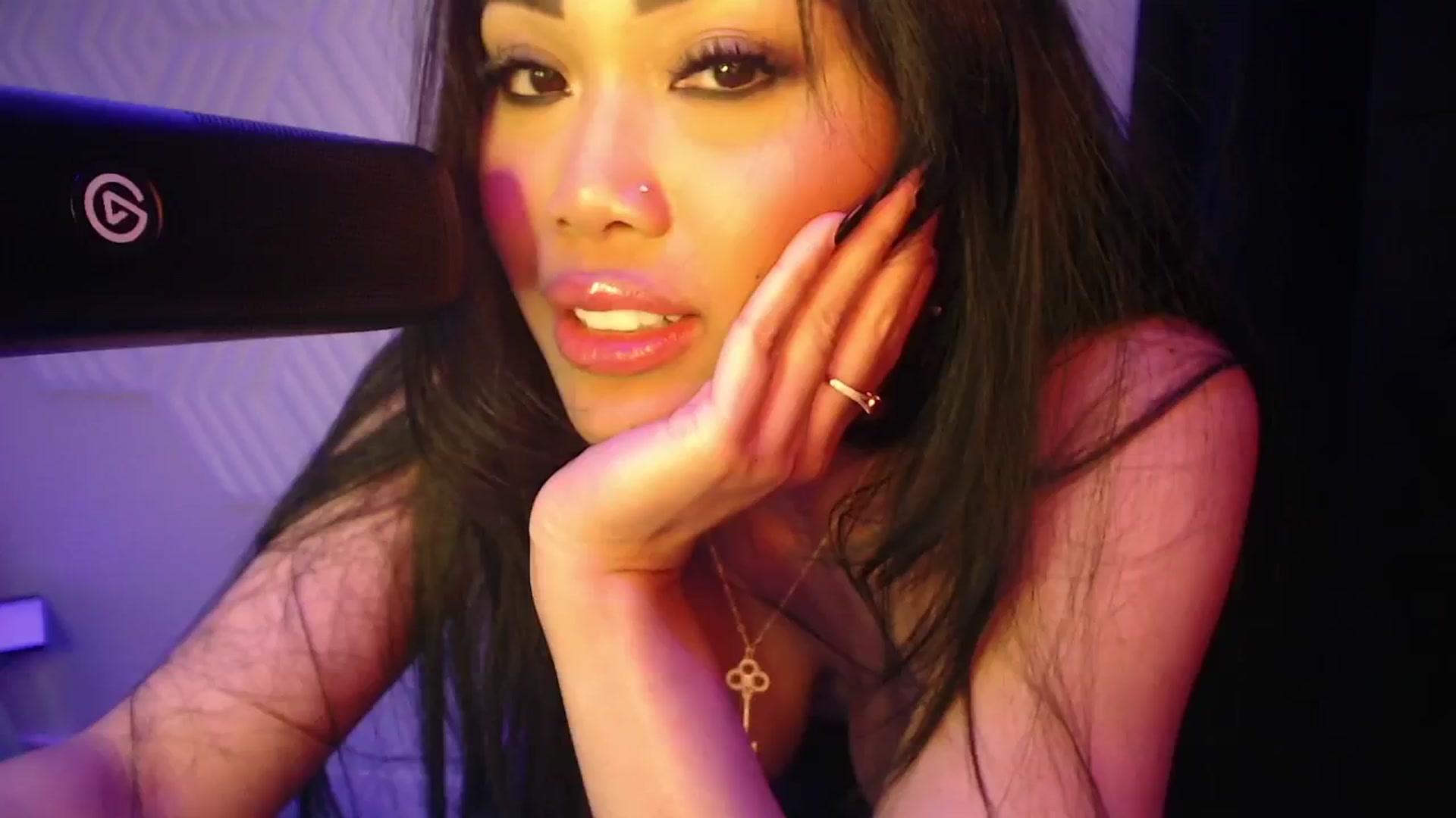 Gallery image thumbnail from SinCityVEE's myfreecams stream on, 10/27/2024, 13:50 image 6 of 20