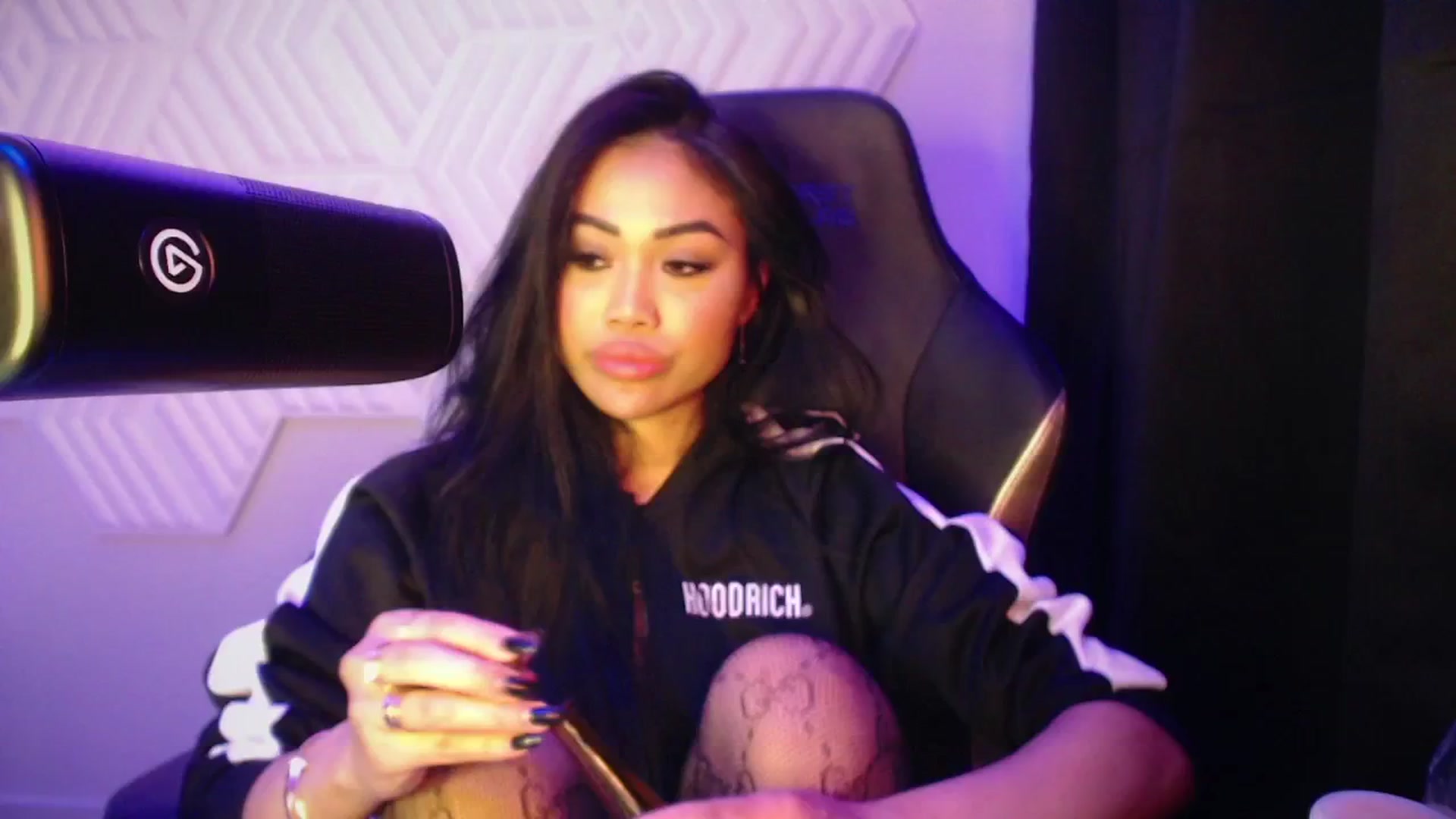 Gallery image thumbnail from SinCityVEE's myfreecams stream on, 10/27/2024, 13:50 image 19 of 20